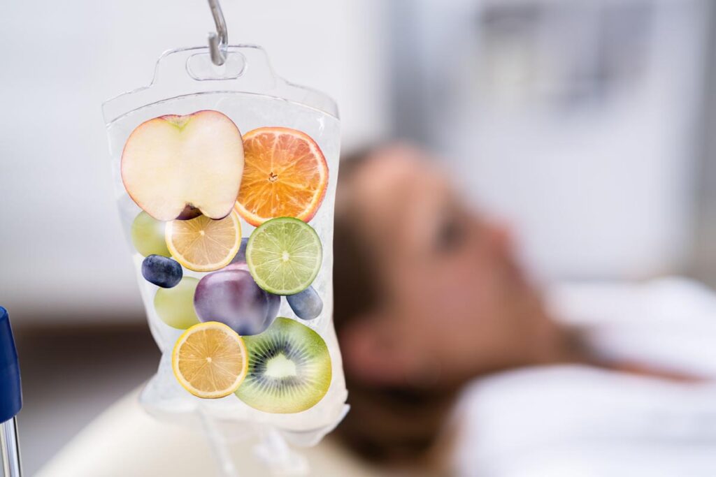 Luxusné masážne kreslá, televízor, slúchadlá a tiché prostredie vytvárajú v IV Clinic vo Zvolene jedinečný komfort počas infúznej terapie. Procedúra sa stáva príjemným zážitkom spojeným s relaxom a regeneráciou.